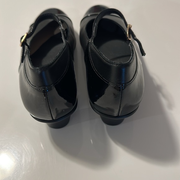 Isabel Mary Jane heel black patent leather 8 1/2 ww - Picture 3 of 6